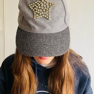 Gray two-tone Star-Embellished Felt wool small  Cap